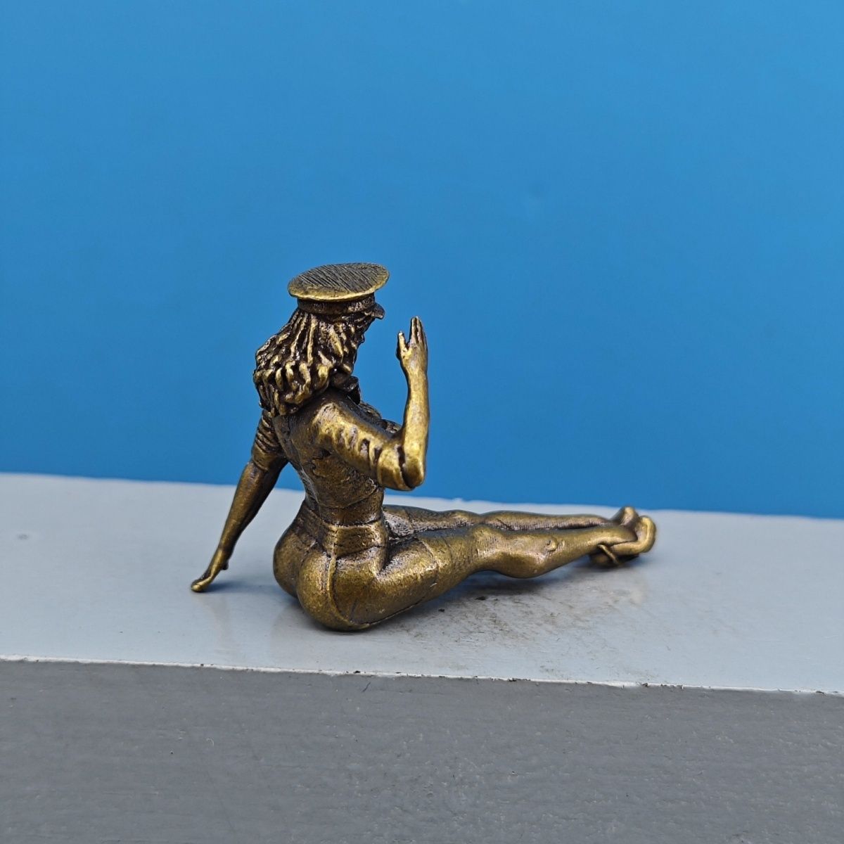 Figurine miniature de fille en - Vintage Collectible Cars avis et prix
